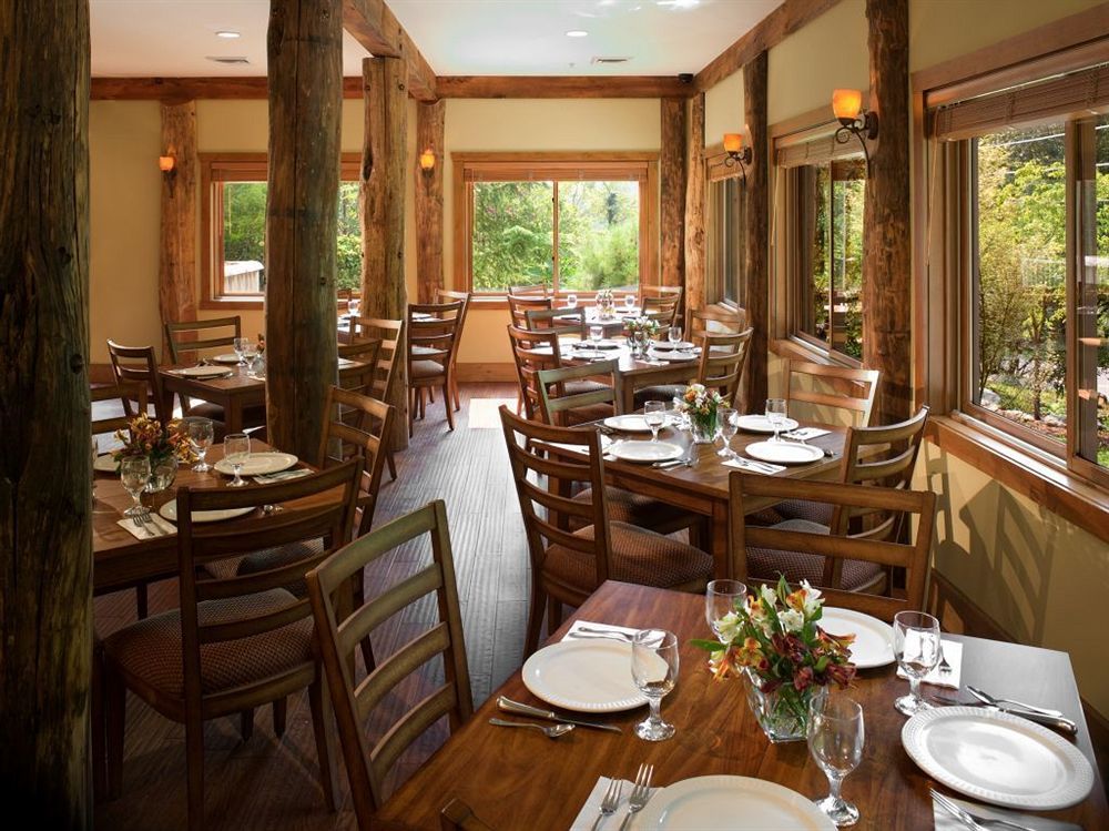 The Esmeralda Inn And Restaurant Chimney Rock Restaurant photo
