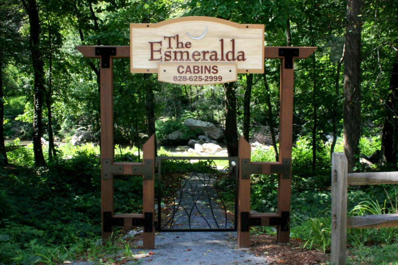 The Esmeralda Inn And Restaurant Chimney Rock Exterior photo
